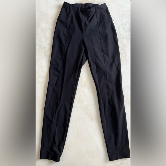 LuLu Lemon Leggings - Picture 1 of 2